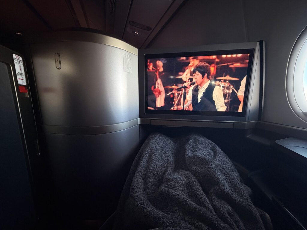 STARLUX A350 Business Class with me relaxing